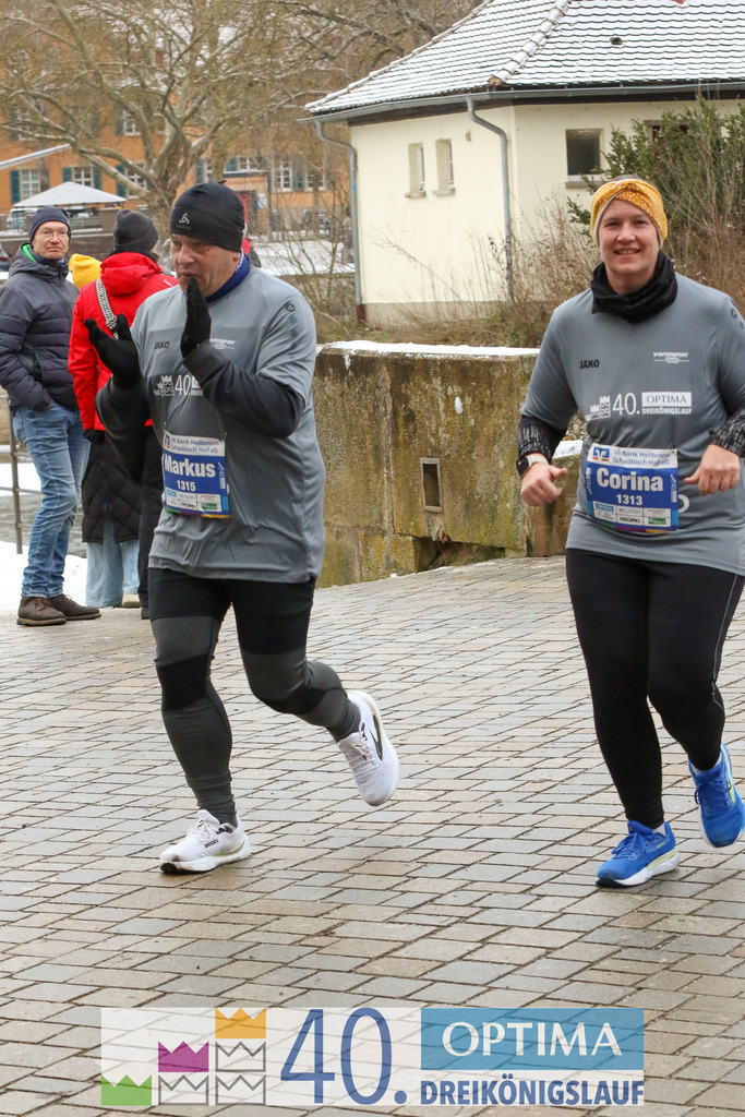 VR Bank Hauptlauf 10km | 40. Optima 3koenigslauf 2026 - Realisiert mit Pictrs.com