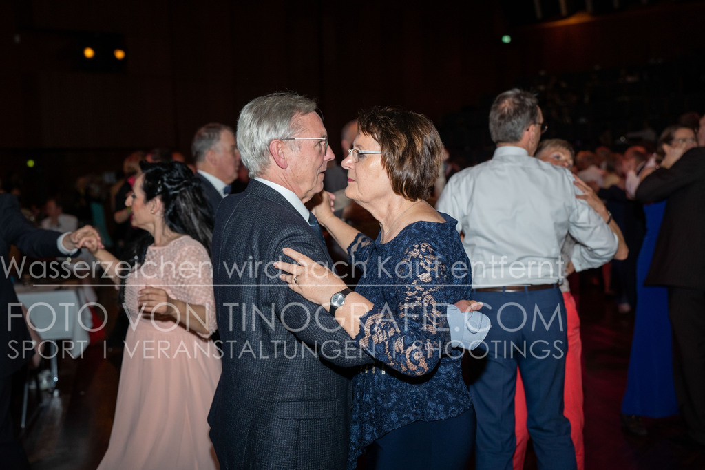 CCC_Frühlingsball_Parkett_byTINOGRRAFIE-17 | (c) TINOGRAFIE.COM