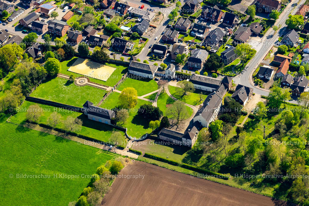 Luftbilder Rheinberg-Ossenberg-0808 | Luftaufnahme Schloßpark im Ortsteil Ossenberg in Rheinberg - Realisiert mit Pictrs.com