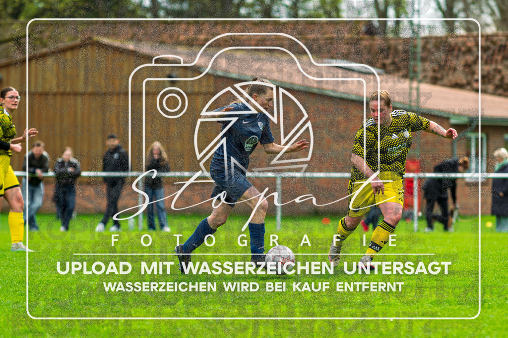 DZC_0552-Verbessert-RR | Damen Kreispokal Halbfinale HK/CE zwischen SG Fulde und SG Wohlde/Sudwinsen im Fulder Zentralstadion, Fulde (Simon Paul Stopat) - Realisiert mit Pictrs.com