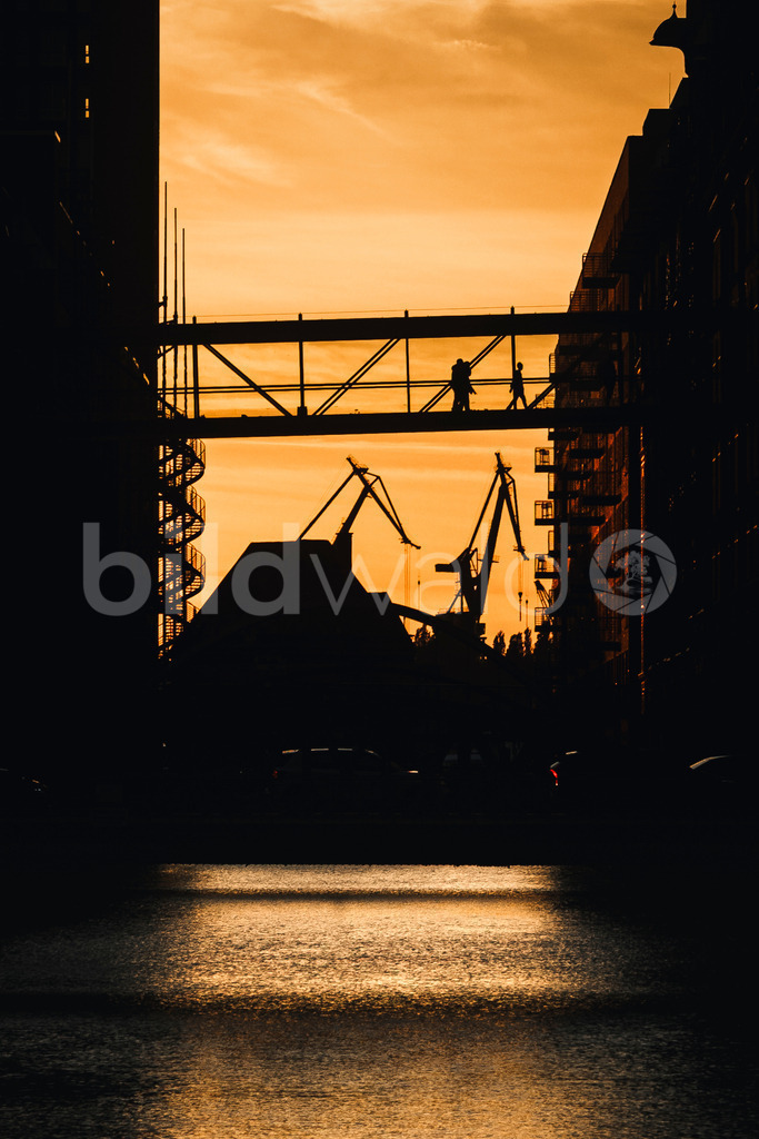 Blick auf die WaPo Speicherstadt Hamburg | BILDWALD - eine Auswahl an Bildern von Thomas Perrotton zum bestellen und genießen. Alle Bilder von Thomas Perrotton - Alle Bilder mit einer SONY Kamera gemacht - SONY TAMRON SIGMA PHOTOSHOP LIGHTROOM BILDWALD Online kaufen Bilderwald Wandbilder - Realisiert mit Pictrs.com