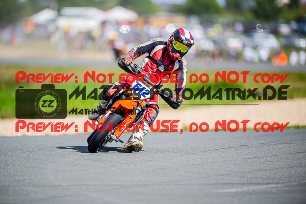 MaZZes_FotoMatrix_220903_3879 | S3