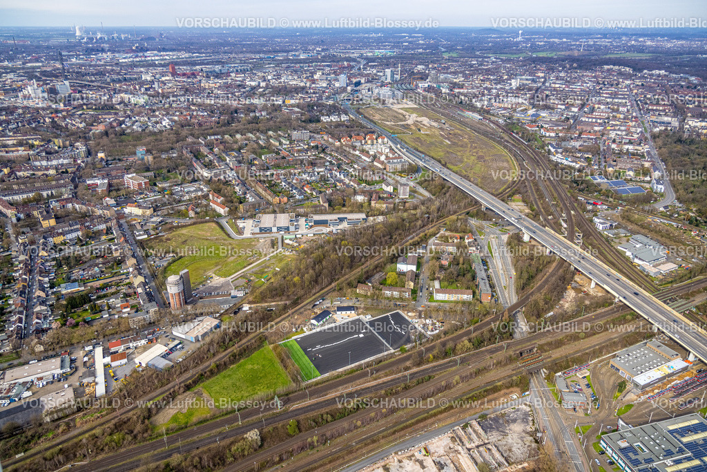 Duisburg230302016 | Luftbild, Grunewald Kampfbahn Baustelle, Blick Richtung Alter Güterbahnhof, Hochfeld, Duisburg, Ruhrgebiet, Nordrhein-Westfalen, Deutschland