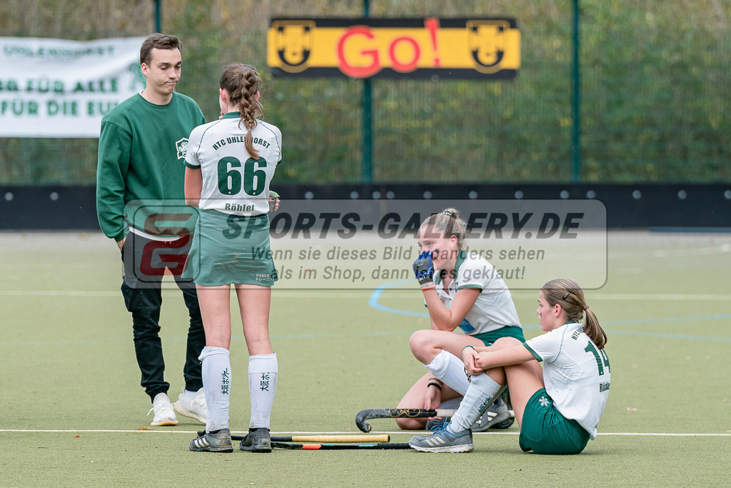 HK_20231022_903183 | Finale Deutsche Meisterschaft Feld WU16 Uhlenhorst Mülheim - Düsseldorfer HC am 22.10.2023 DHC, Düsseldorf ,
