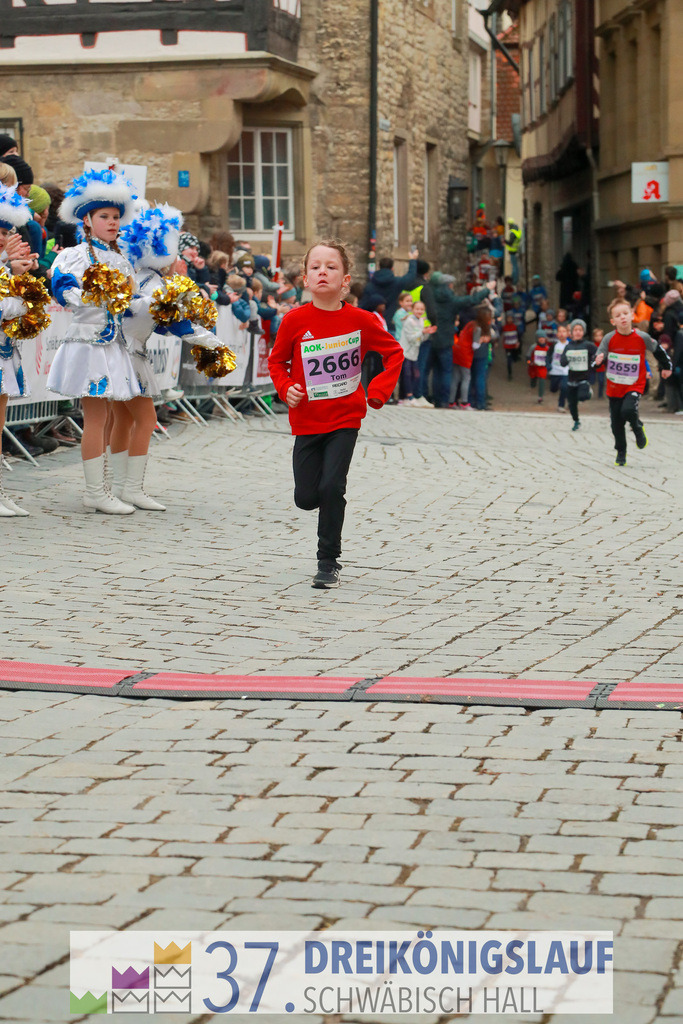 AOK JuniorCup 400m | 3Koenigslauf 2023 - Realisiert mit Pictrs.com