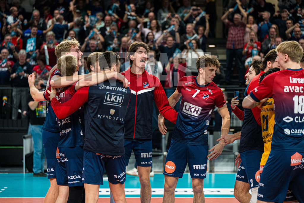 Volleyball I Herren I Saison 2025/2026 I DVV Pokal I Halbfinale I SVG Lüneburg - SWD powervolleys Düren | CONTRAST ZERØ MEDIA - Realisiert mit Pictrs.com