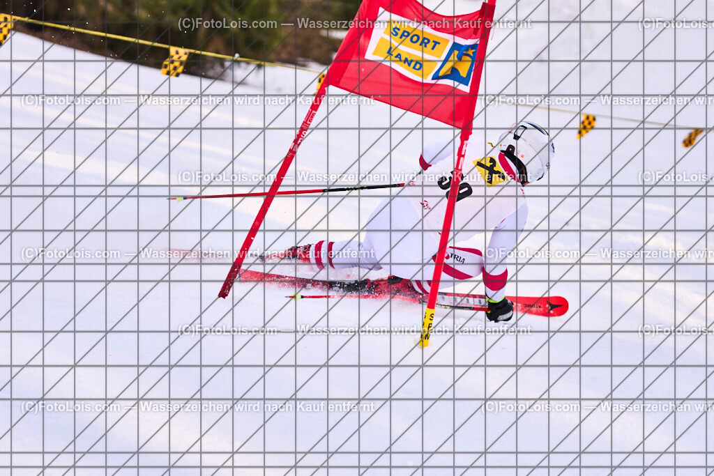 ALP0669_MastersCup-RTL-I_LKHF_Reisenbichler Thomas | NÖ Raiffeisen MastersCup, Jugend - Damen - Herren, Riesentorlauf-Rennen 1 auf der Fuchswaldpiste, durchführender Verein: Schiklub Lackenhof, So 9. Februar 2025.