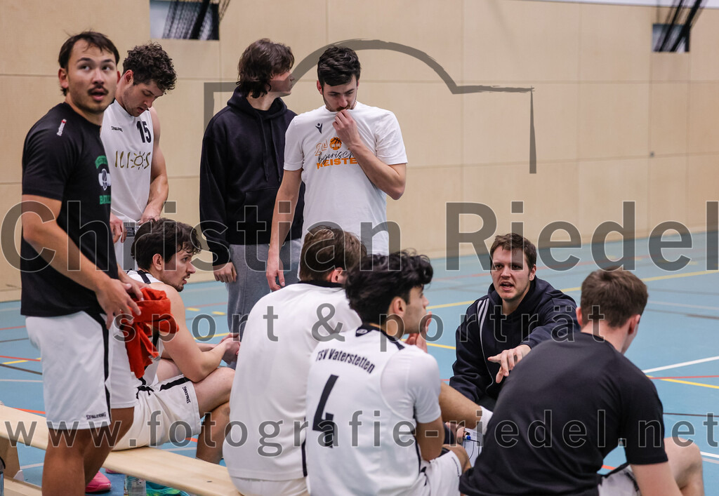 2025-12-06_012_TSV_Vaterstetten_gegen_MTV_1879_Muenchen | Vaterstetten, Deutschland, 06.12.2025:Basketball, 2. Regionalliga Süd 2025 / 2026, 9. Spieltag, TSV Vaterstetten gegen MTV 1879 München, Endergebnis: 58:83Foto: Christian Riedel / fotografie-riedel.net