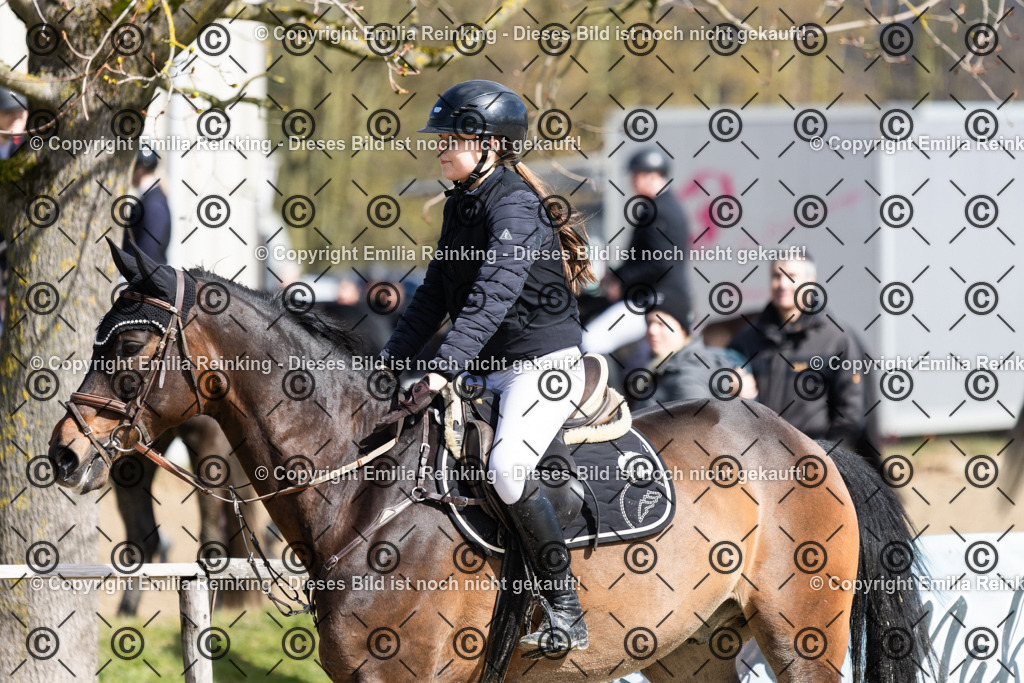 CL5A8200 | Emilia Reinking Fotografie - Realisiert mit Pictrs.com