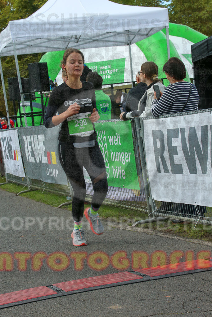 220925_1333_EX1_1326 | Sportfotografie im Rhein-Sieg Kreis, Köln, Bonn, NRW, Rheinland Pfalz, Hessen, etc. Unser Tätigkeitsfeld umfasst den Laufsport vom Volkslauf über den Marathon, Duathlon, Triathon bis zum Ultralauf wie Kölnpfad Ultra oder Schindertrail.