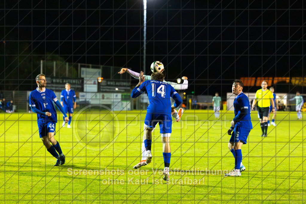 20261015_195541_0066_(c)_by_PhotoPeet | #,TSG Salach (türkis) vs. VfB Neuffen (blau), Fußball, Bezirksliga - Bezirk Neckar/Fils, 08. Spieltag, Saison 2026/2027, Rasensportplatz, Staufenecker Straße, 73084 Salach, 15.10.2026 - 19:30 Uhr,Foto: PhotoPeet / Sport- &amp; Eventfotografie / Peter Harich