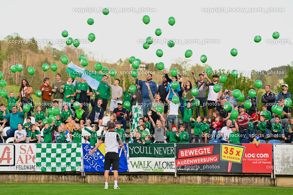 SV Feldkirchen vs. Atus Ferlach 5.5.2023 | Luftballon Aktion SV Feldkirchen, SV Feldkirchen Fans