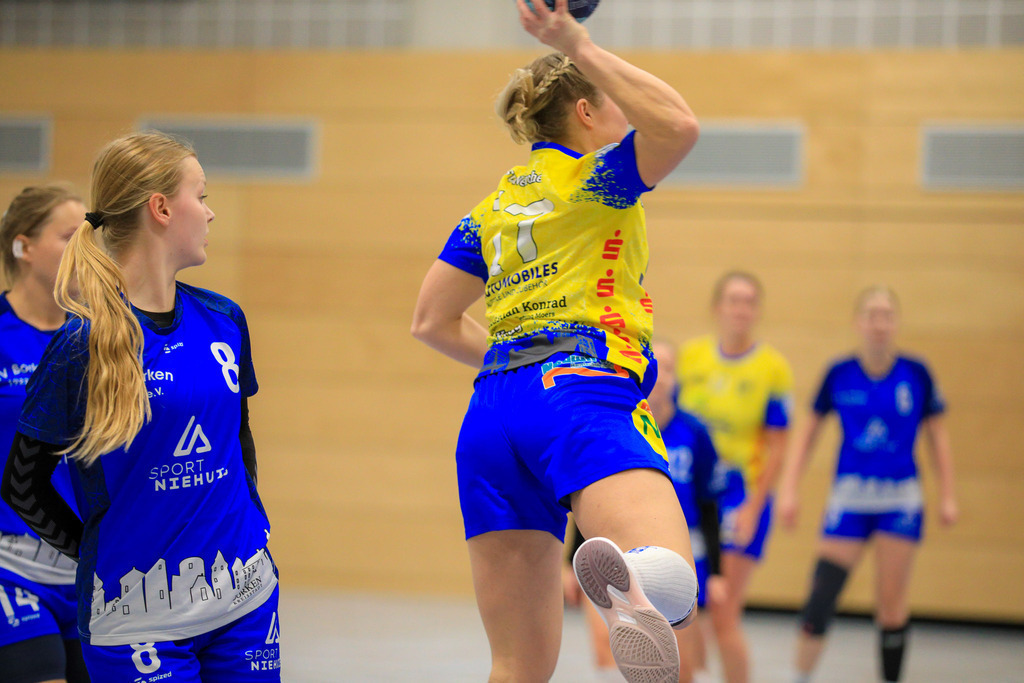 TvBorkenIII_SVN_161125_257 | Bildergalerie von Sport-Ereignissen aber auch von weiteren spannenden Dingen - nicht nur vom Niederrhein. In Anlehnung an den bekannten Spruch von Hanns Dieter Hüsch heißt das Motto: "Niederrhein ist überall".  - Realisiert mit Pictrs.com