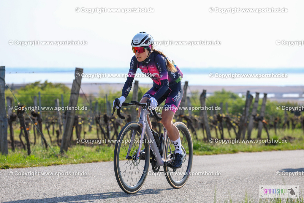 IMG_0753 | @sportshot_your_pictrs #yourpictures#roadtowm2029 #nrm #neusiedlerseeradmarathon #neusiedlersee #neusiedlerseetourismus #burgenland #mörbisch #nrm26 #burgenlandtourismus #voglundco #poweredbyburgenlandtourismus #radsport #rad #marathon #ucigranfondo #visitburgenland #ucigranfondoworldseries