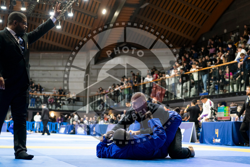 20240123PBB01510 | Fighters compete during the second day of the IBJJF European Championship in Paris, France, on January 23, 2024.