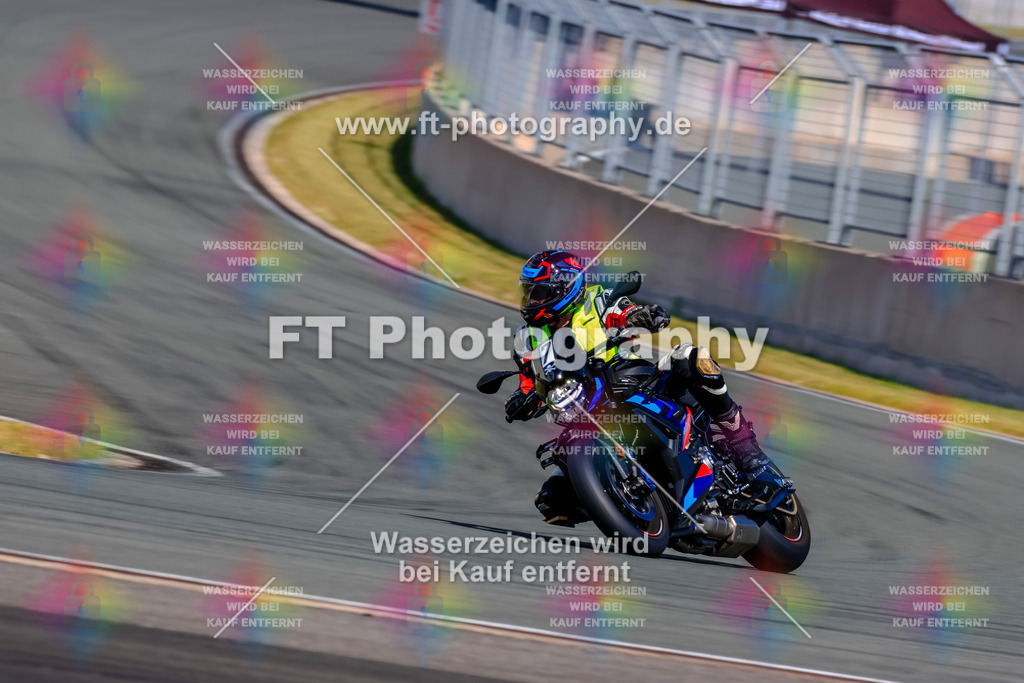 _TCM3734 | Hier findet Ihr Bilder von Touristenfahrten auf der Nürburgring Nordschleife oder von anderen Veranstaltungen die ich besucht habe. Viel Spass beim Durch Schauen 