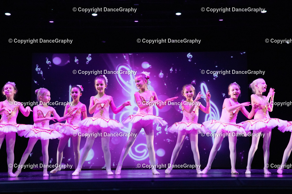 GPHY6118 | DanceGraphy - Realisiert mit Pictrs.com