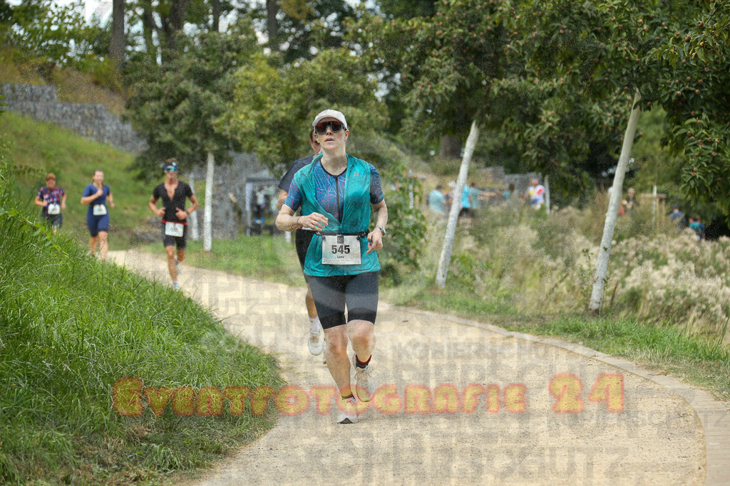 250824_1415_EX1_5519 | Sportfotografie im Rhein-Sieg Kreis, Köln, Bonn, NRW, Rheinland Pfalz, Hessen, etc. Unser Tätigkeitsfeld umfasst den Laufsport vom Volkslauf über den Marathon, Duathlon, Triathon bis zum Ultralauf wie Kölnpfad Ultra oder Schindertrail.