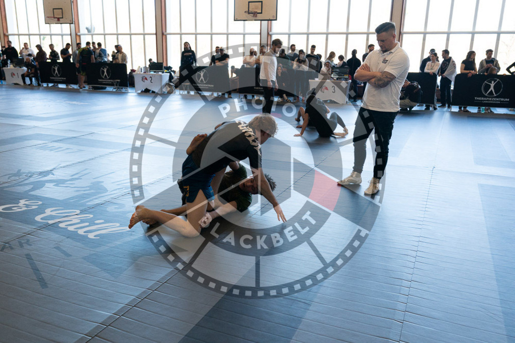20250329PBB3511 | Fighters compete during the International Luta Livre (ILLCS) Germany IX Spring 2025 Competition spring on March 29, 2025 in Hannover, Germany.© Chiara Dazi