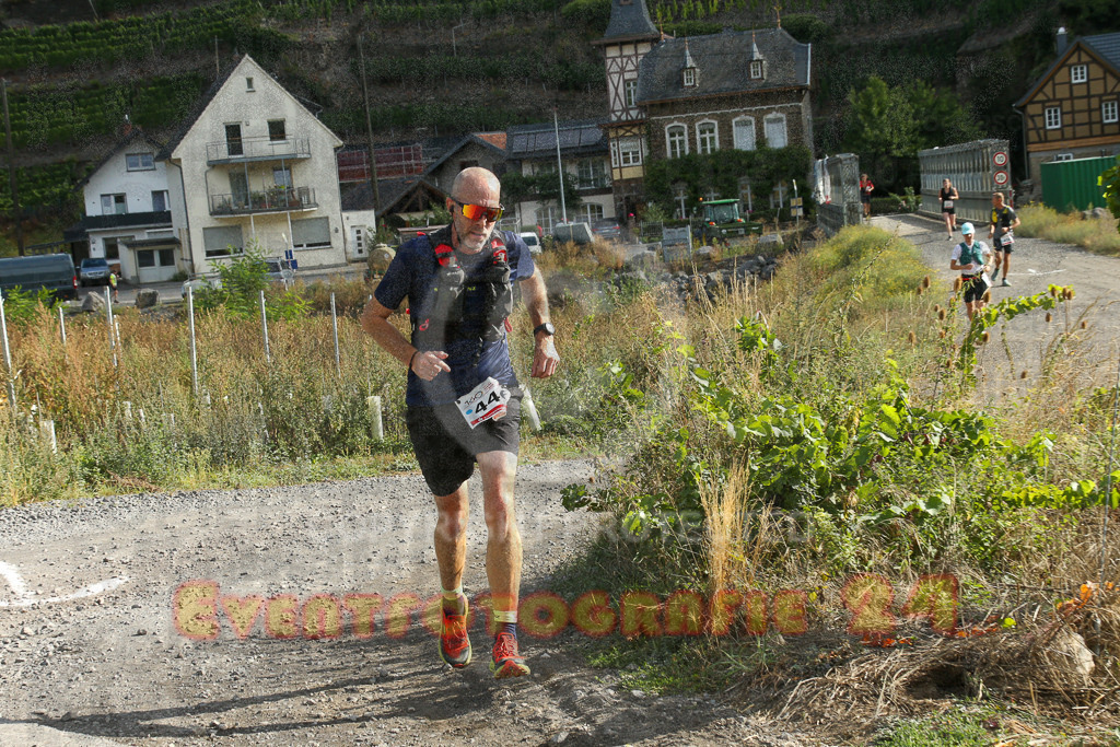 250830_1002_EX1_9209 | Sportfotografie im Rhein-Sieg Kreis, Köln, Bonn, NRW, Rheinland Pfalz, Hessen, etc. Unser Tätigkeitsfeld umfasst den Laufsport vom Volkslauf über den Marathon, Duathlon, Triathon bis zum Ultralauf wie Kölnpfad Ultra oder Schindertrail.