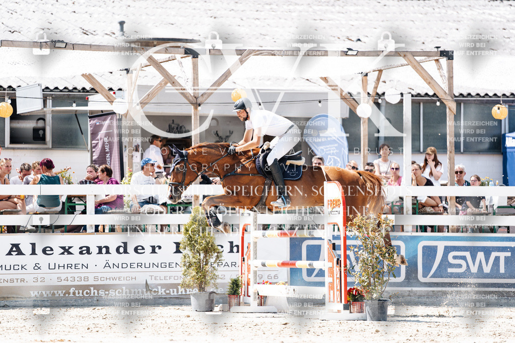 CK909818 | Turnierfotografie Pferdefotografie Trier Rheinland-Pfalz Pferdesport Reitsport Tierfotografie Sportfotografie Pferdevideo Pferdevideografie Equestrianvideography equestrianphotography  - Realisiert mit Pictrs.com