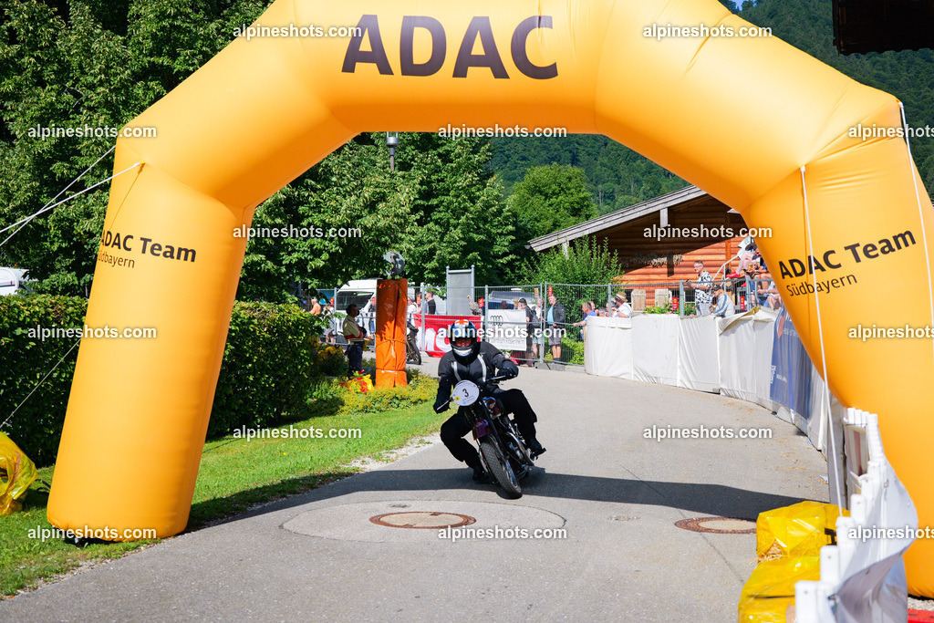 P1025909 | Erleben Sie atemberaubende, hochqualitative Fotos Ihrer Fahrt entlang der malerischen Alpenstraßen. Besuchen Sie alpineshots.com, um professionelle Aufnahmen Ihrer unvergesslichen Reise zu finden und zu kaufen - Realisiert mit Pictrs.com