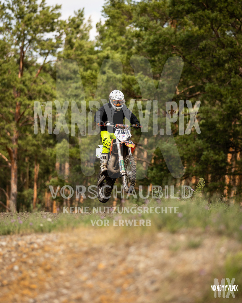 866A1925 | mxndyyvipix
