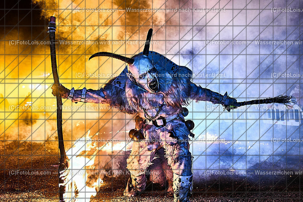 ALP8032_PerchtengruppenTreffen Gaming | (C)FotoLois.com, Alois Spandl. Perchtengruzppentreffen in Gaming am Badparkplatz, Fr 5. Januar 2024.