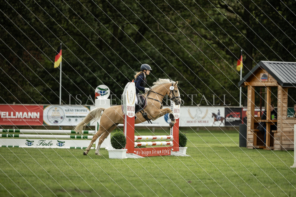 DK5A0422 | Isabel Marstall Fotografie - Realisiert mit Pictrs.com