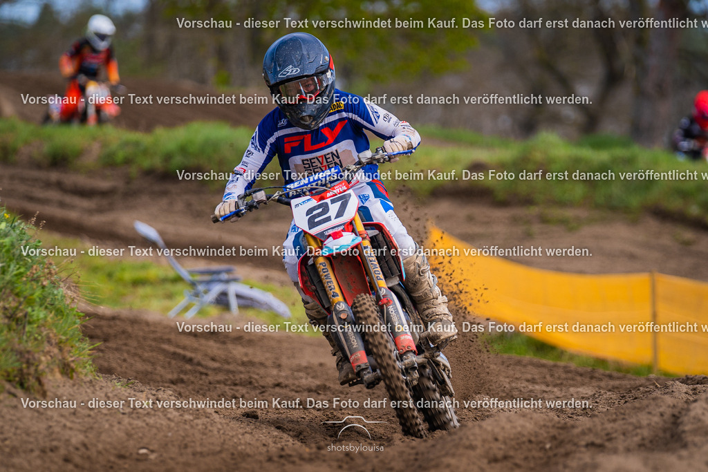 04_13_Bensdorf_85-2097 | Sportfotografin aus Berlin-Brandenburg mit Fokus auf Motocross. Ich halte deine sportliche Leistung und echte Emotionen auf und neben der Strecke professionell fest. Entdecke die Fotos von deinem Rennen und bestelle sie direkt hier im Shop.