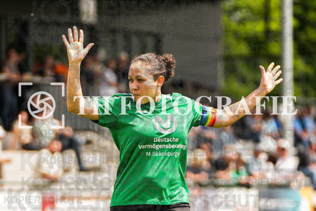 GER, FC Hauingen - SV Waldhaus, Frauen-Fussball, Rothaus Bezirkpokal, Finale, Saison 2024/2025, 29.05.2025 | GER, FC Hauingen - SV Waldhaus, Frauen-Fussball, Rothaus Bezirkpokal, Finale, Saison 2024/2025, 29.05.2025Foto: TH Fotografie/Alessio Bosco