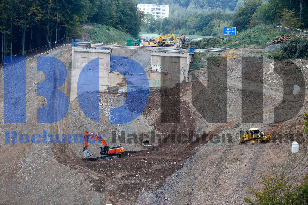 05.10.2023 - 
 | Sebastian Sendlak / Bochumer Nachrichtendienst (BOND) - Bochum AllgemeinStartsignal für den Neubau der Talbruecke Rahmede  - Realisiert mit Pictrs.com