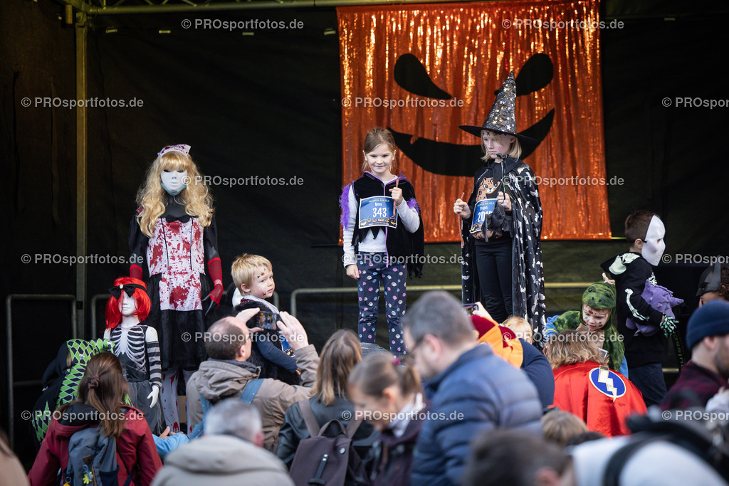 Halloween Run 2024 in Koeln, 31.10.2024 | Impressionen vom Halloween Run 2024 am 31.10.2024 in Koeln (Forstbotanischer Garten Rodenkirchen). Foto: BEAUTIFUL SPORTS/Axel Kohring