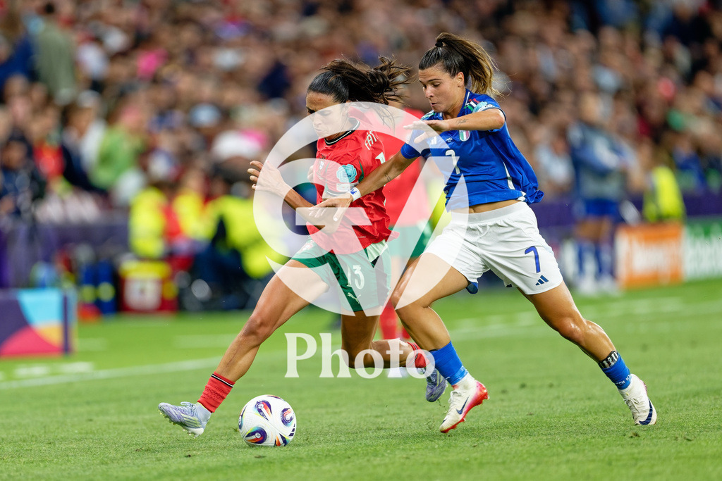Portugal v Italy - UEFA Women's EURO 2025 Group B | GENEVA, SWITZERLAND - JULY 7:  Fatima Pinto of Portugal (L) and Sofia Cantore of Italy (R) fight for possession  during the UEFA Women's EURO 2025 Group B match between Portugal and Italy at Stade de Geneve on July 7, 2025 in Geneva, Switzerland. (Photo by Giuseppe Velletri/Sports Press Photo/Getty Images)