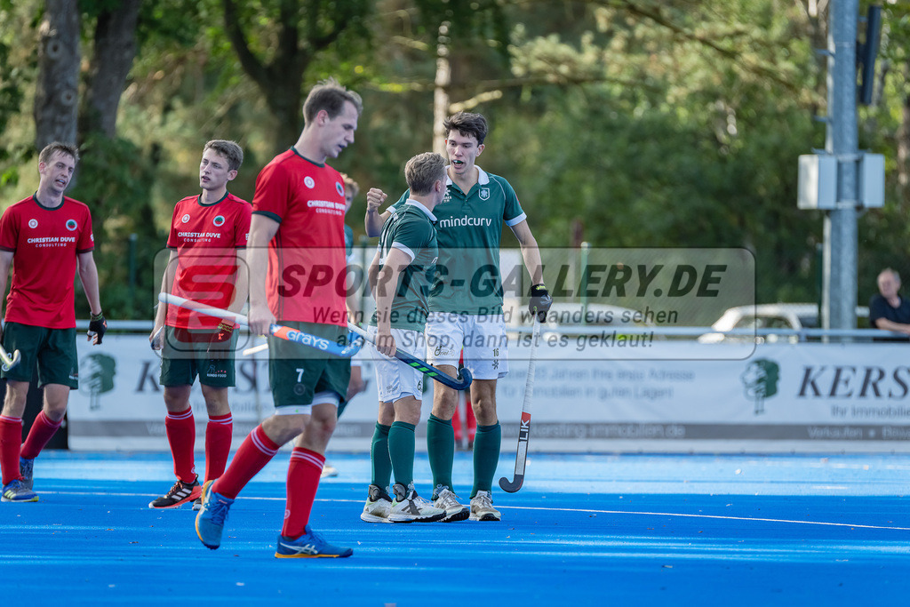 HK_20231007_105268 | 1.Bundesliga Herren Crefelder HTC - Uhlenhorst Mülheim am 7.10.2023 CHTC, Krefeld , Malte Hellwig ( Uhlenhorst Mülheim #29 ) , Robert Duckscheer ( Uhlenhorst Mülheim #16 )