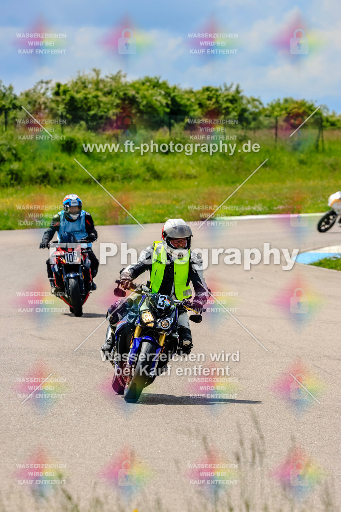 MotoTeam-0103 | Hier findet Ihr Bilder von Touristenfahrten auf der Nürburgring Nordschleife oder von anderen Veranstaltungen die ich besucht habe. Viel Spass beim Durch Schauen 