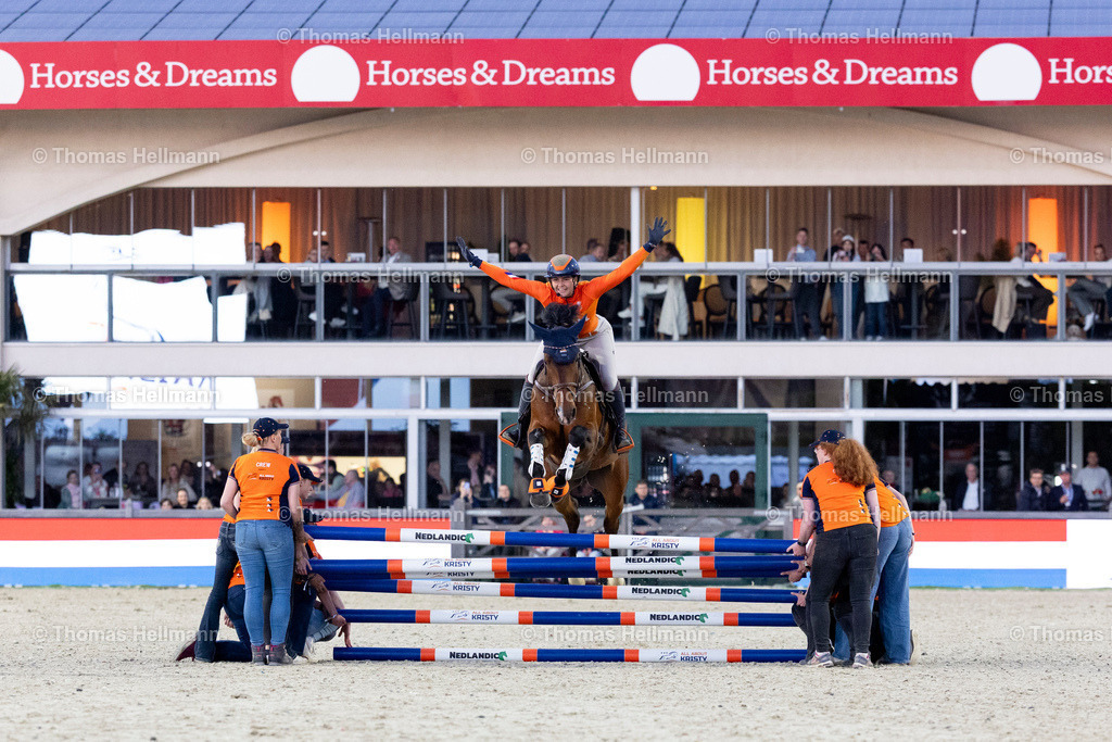 TH_Kristy Snepvangers_36540 | Horses &amp; Dreams 2026 am 25.04.26 in Hagen a.T.W., Thomas Hellmann, Kristy Snepvangers