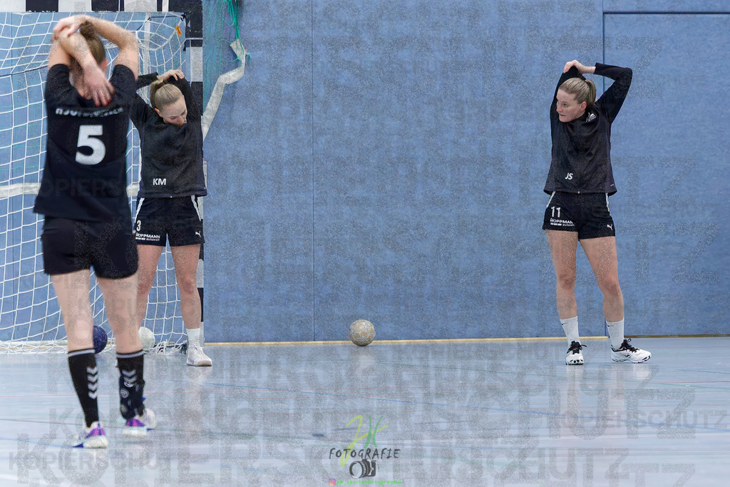Frauen Oberliga Mitte (HHV); HSG Eibelshausen/Ewersbach - HSG Wettenberg II | Frauen Oberliga Mitte (HHV); HSG Eibelshausen/Ewersbach - HSG Wettenberg II am 13.12.2025 in Steinbrücken (Sporthalle am Hammerweiher)Photo © 2025 - Jörg Heinrich - Realisiert mit Pictrs.com