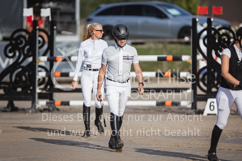 240628_LüPfSpTa_L-Spr-300 | Deine schönsten Turniermomente als professionelle Fotos! Entdecke hochwertige Pferdesport-Fotografie im Online-Shop. Jetzt Fotos finden & bestellen!