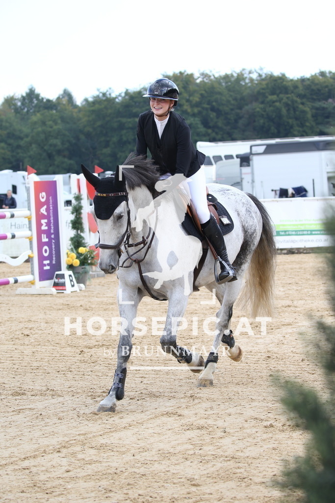 DL2Q5073 | Willkommen bei Brunnmayr - Design & Fotografie – Ihrem Spezialisten für Reitturniere und Pferdeveranstaltungen in Oberösterreich, Salzburg und Bayern! Seit über 17 Jahren sind wir leidenschaftlich dabei.