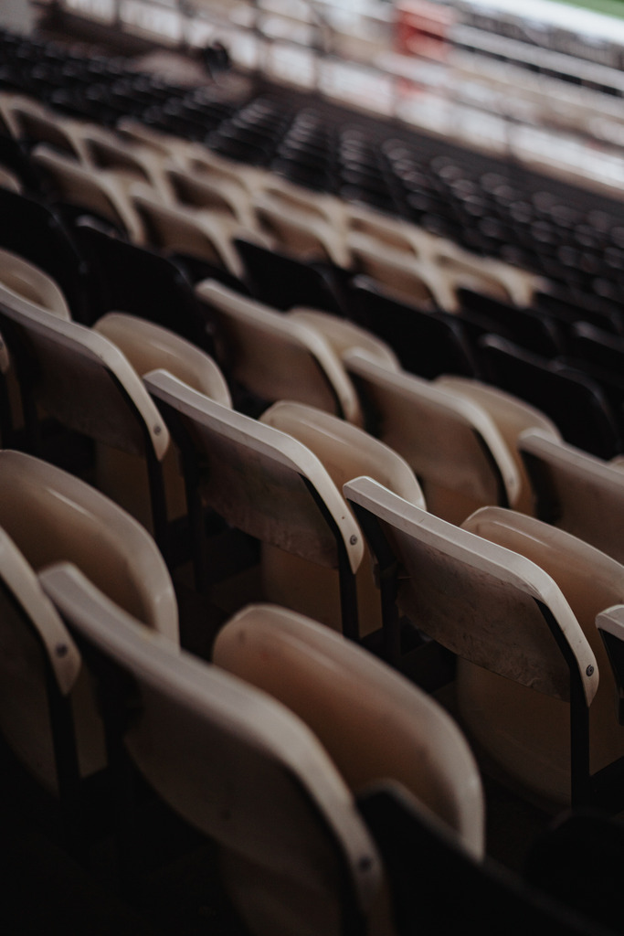 HEV07832 | Der offizielle Shop für FC St. Pauli Fotos. Wähle aus Spielszenen & Fanmomenten dein FCSP Wunschformat. Wir liefern Millerntor-Atmosphäre.