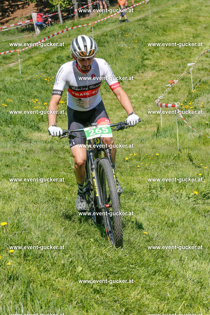 _IPS2512 | Sportfoto event-gucker Herbert Scherer