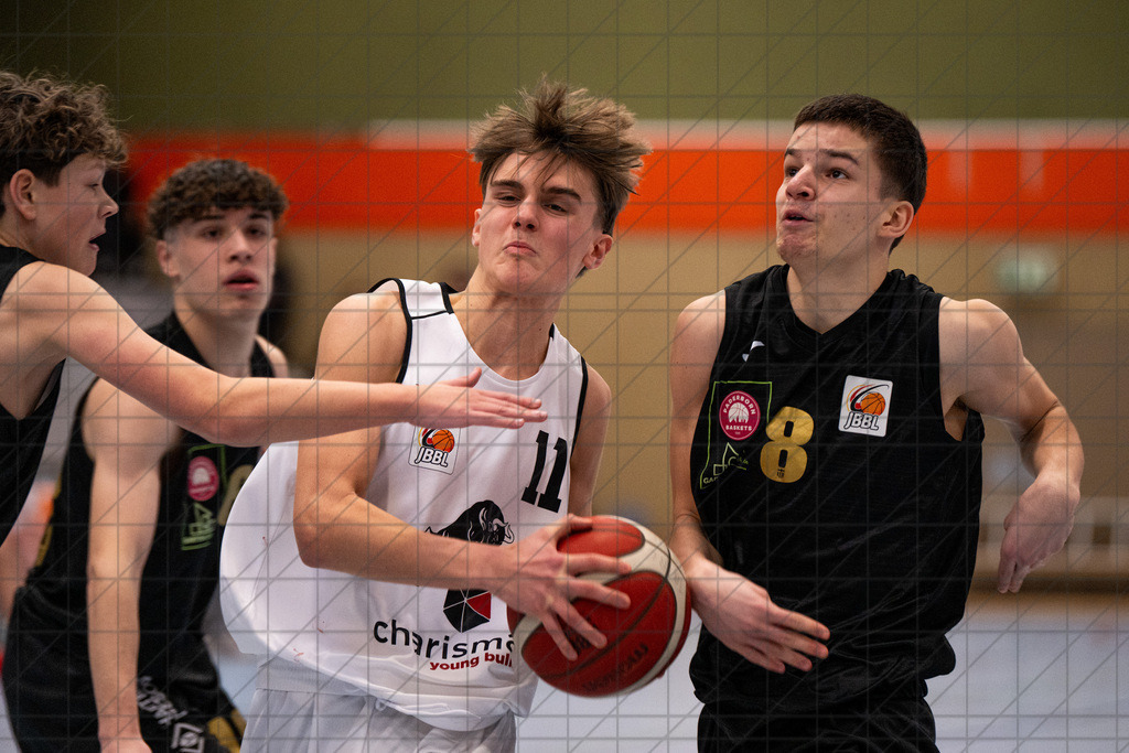 JBBL 24/25 | 26.01.2025 | Charisma Young Bulls vs. Gartenzaun24 Baskets Paderborn | JBBL 24/25 | 26.01.2025 | Charisma Young Bulls vs. Gartenzaun24 Baskets Paderborn - - - - - CREDIT, www.bullenfotos.de, Martin König, Hörner Weg 40, D-49078 Osnabrück, +4917663732967, Nutzung und Weitergabe nur zu den vereinbarten Zwecken. Presseanfragen an Urheber. Alle Rechte beim Urheber. - - - - - - Realisiert mit Pictrs.com