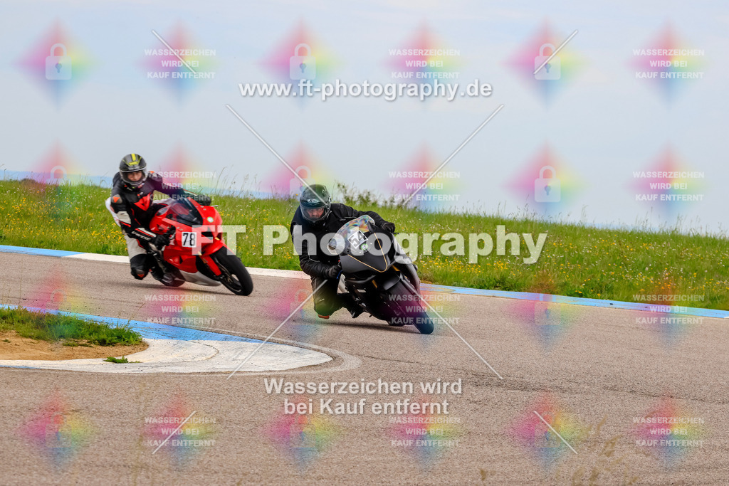 MotoTeam-2625 | Hier findet Ihr Bilder von Touristenfahrten auf der Nürburgring Nordschleife oder von anderen Veranstaltungen die ich besucht habe. Viel Spass beim Durch Schauen 