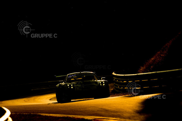 24hNbr19_0157972JS_JS | Porsche 911 GT3 R, IronForce by RING POLICE (8), Jan-Erik Slooten (D), Lucas Luhr (D), Steve Jans (LUX), Adrien de Leener (B) - Realisiert mit Pictrs.com