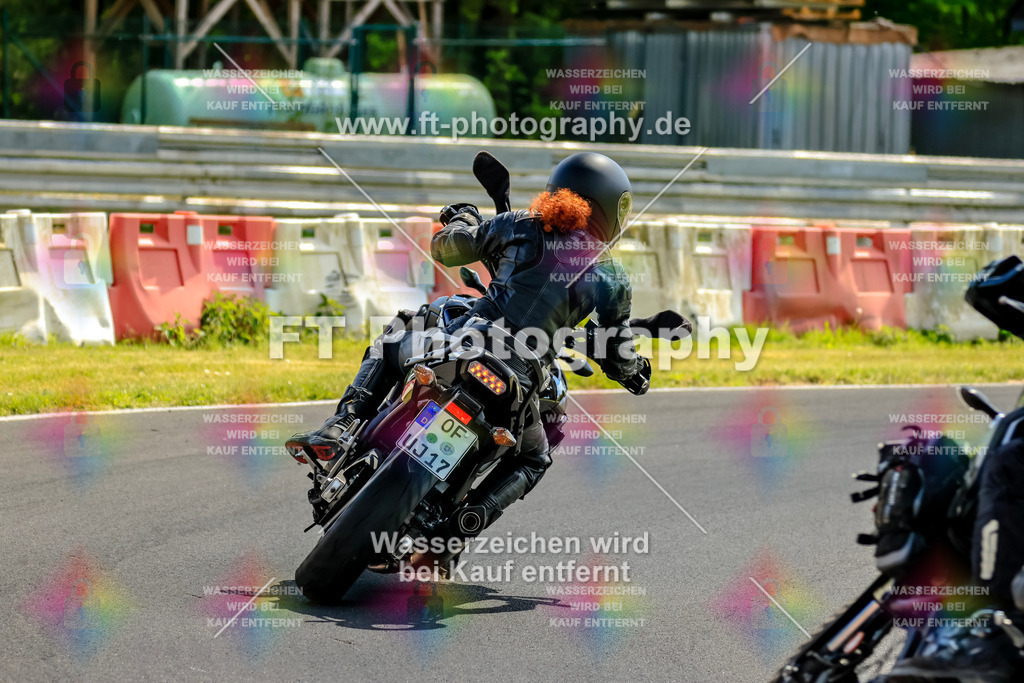 _OTO2445 | Hier findet Ihr Bilder von Touristenfahrten auf der Nürburgring Nordschleife oder von anderen Veranstaltungen die ich besucht habe. Viel Spass beim Durch Schauen 