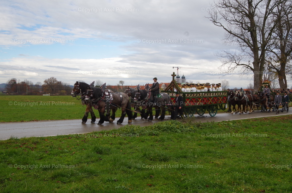 IMGP0075 | fotografiert von Axel PollmannLeonhardi Wallfahrt Benediktbeuern und Murnau, Fronleichnam, Fasching, Landschaft im Loisachtal und Benediktbeuern  - Realisiert mit Pictrs.com