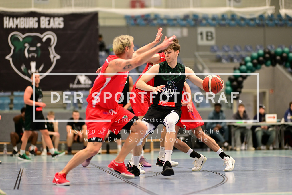 Basketball I Herren I Saison 2024-2025 I Oberliga Hamburg I HNT Hamburg Bears - Walddörfer SV I 076271 | Der Sportfotograf. - Realized with Pictrs.com