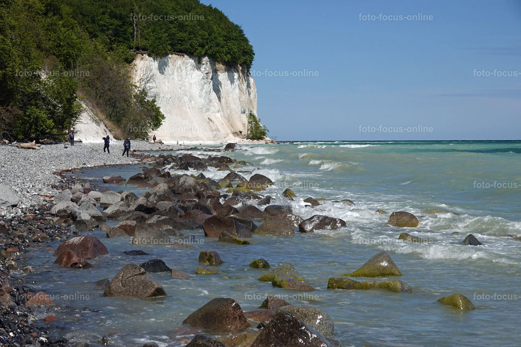 Chalk cliffs on the island of Ruegen | Chalk cliffs on the island of Ruegen