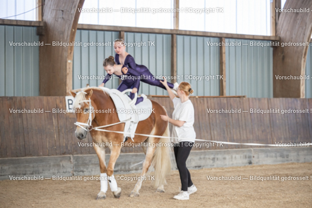 _D5A6803 | Emotionale Pferde- & People-Fotografie rund um Heidelberg, Leimen & Umgebung. Natürliche Fotos von Pferd, Mensch & Familie. Jetzt Termin sichern!